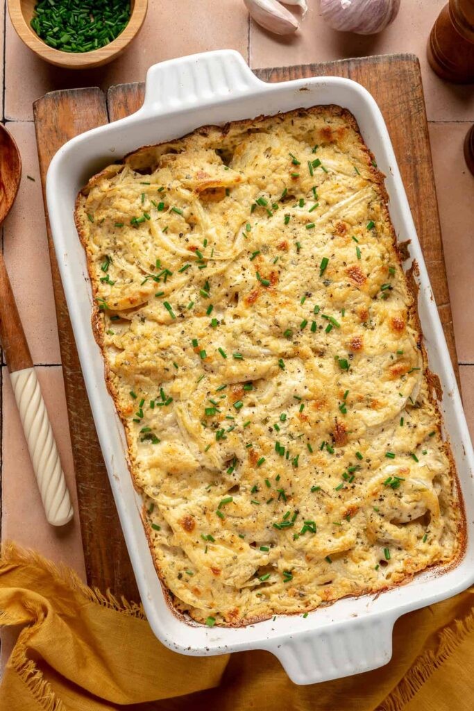 Sütsüz Patates Graten Tarifi: Kremsi Dokusuyla Sofraların Yıldızı